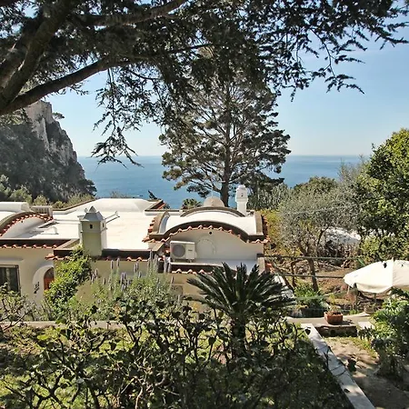 Casa Augusto Alojamento de Acomodação e Pequeno-almoço Capri