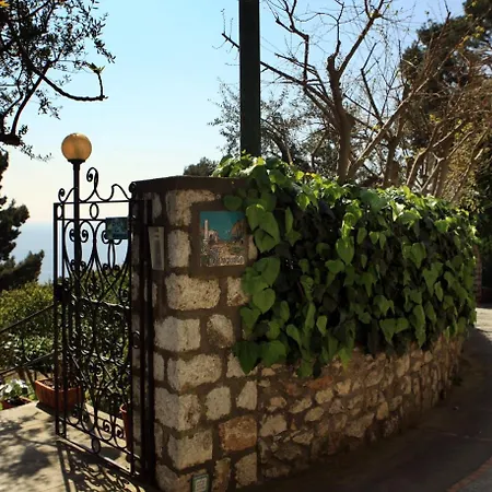 Bed and breakfast Casa Augusto Capri