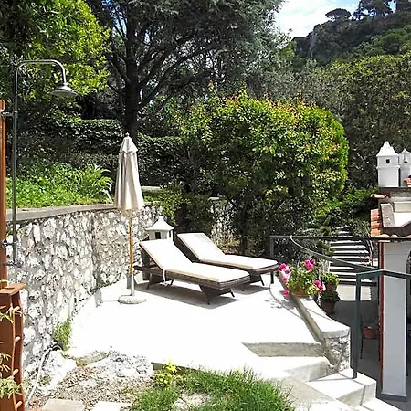 Casa Augusto Alojamento de Acomodação e Pequeno-almoço Capri