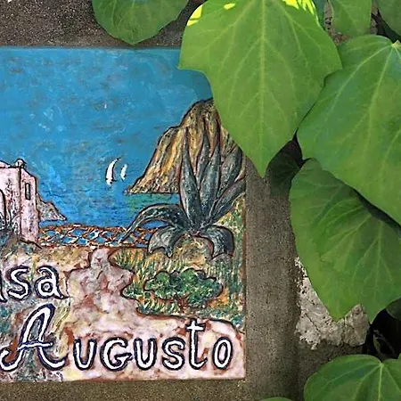 Casa Augusto 4*