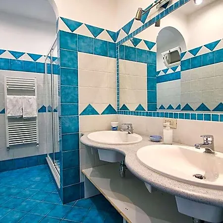 Casa Augusto 4*