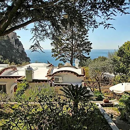 Casa Augusto 4*