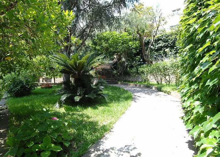 Casa Augusto Nocleg ze śniadaniem 4*